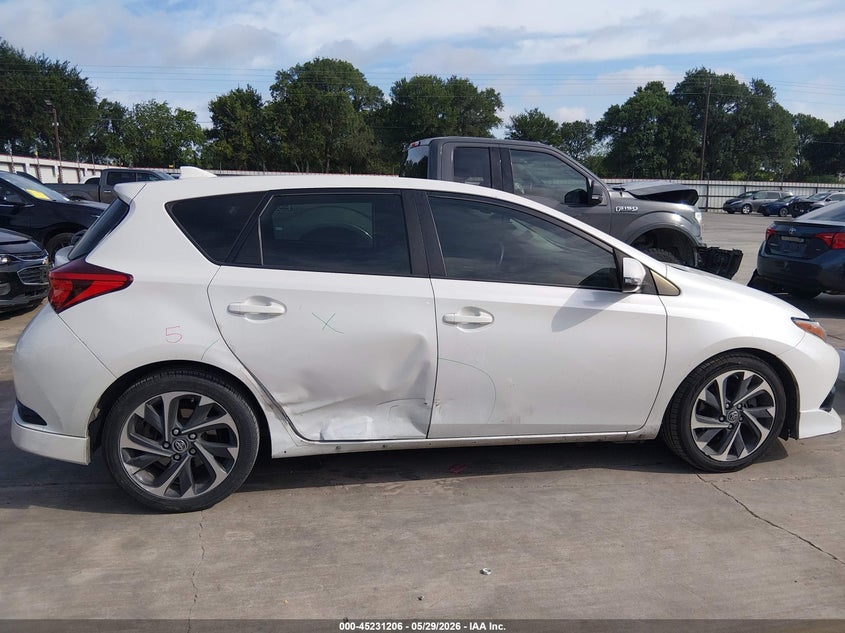 2018 Toyota Corolla VIN JTNKARJE4JJ571907 IAAI salvage auction — RIGHT SIDE, Original (Texas), sold $3,550 on 2026-07-14 (photo 6)