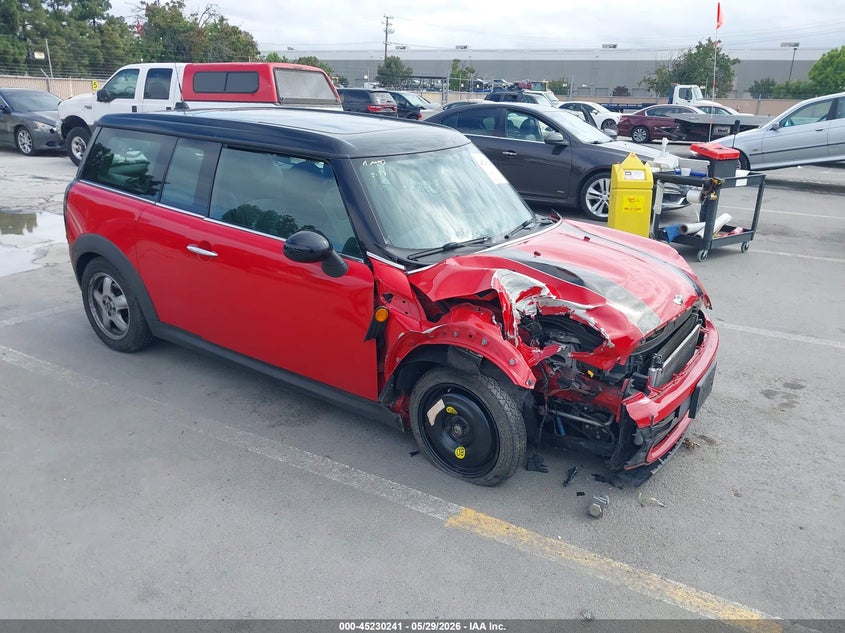 2009 Mini Cooper clubman VIN WMWML33519TX33555 IAAI salvage auction — NORMAL WEAR, Salvage (California), sold $350 on 2026-07-13 (photo 1)
