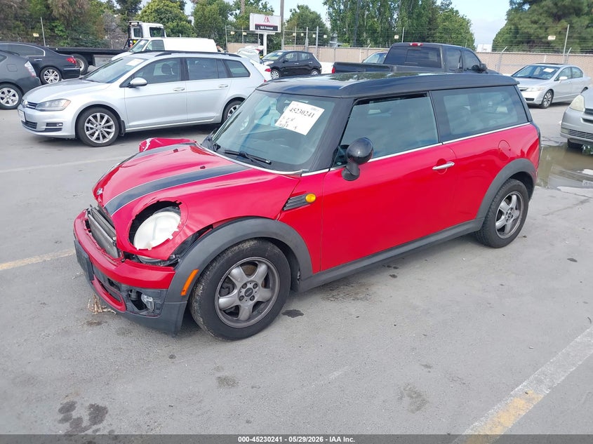 2009 Mini Cooper clubman VIN WMWML33519TX33555 IAAI salvage auction — NORMAL WEAR, Salvage (California), sold $350 on 2026-07-13 (photo 2)