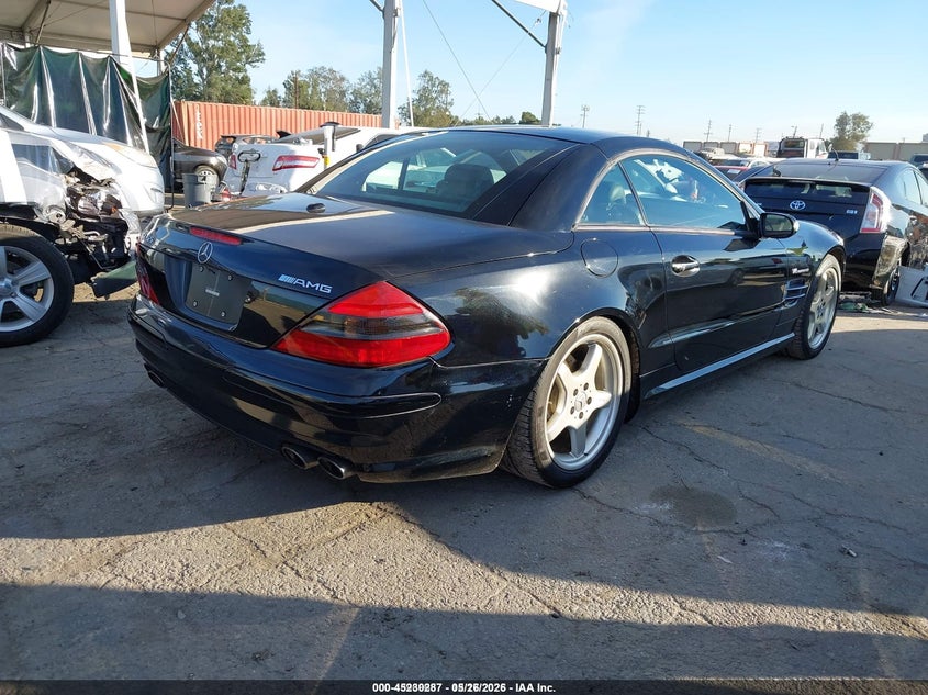 2006 Mercedes-benz Sl-class VIN WDBSK74F26F110482 IAAI salvage auction — EXTERIOR BURN, Non-Repairable (California), sold $7,500 on 2026-07-29 (photo 4)