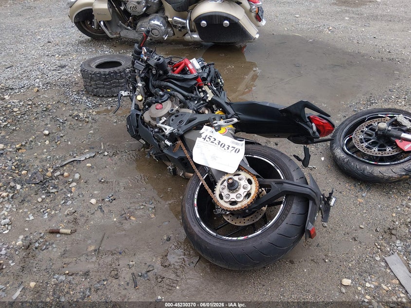 2014 Ducati Monster VIN ZDM1RBSV2EB001343 IAAI salvage auction — ALL OVER, Salvage Title, sold $25 on 2026-07-08 (photo 3)