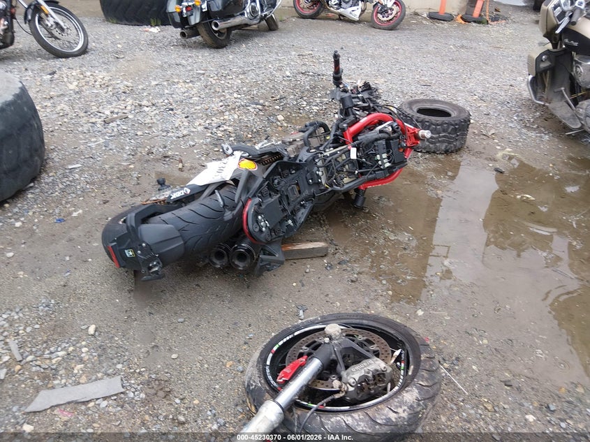 2014 Ducati Monster VIN ZDM1RBSV2EB001343 IAAI salvage auction — ALL OVER, Salvage Title, sold $25 on 2026-07-08 (photo 4)