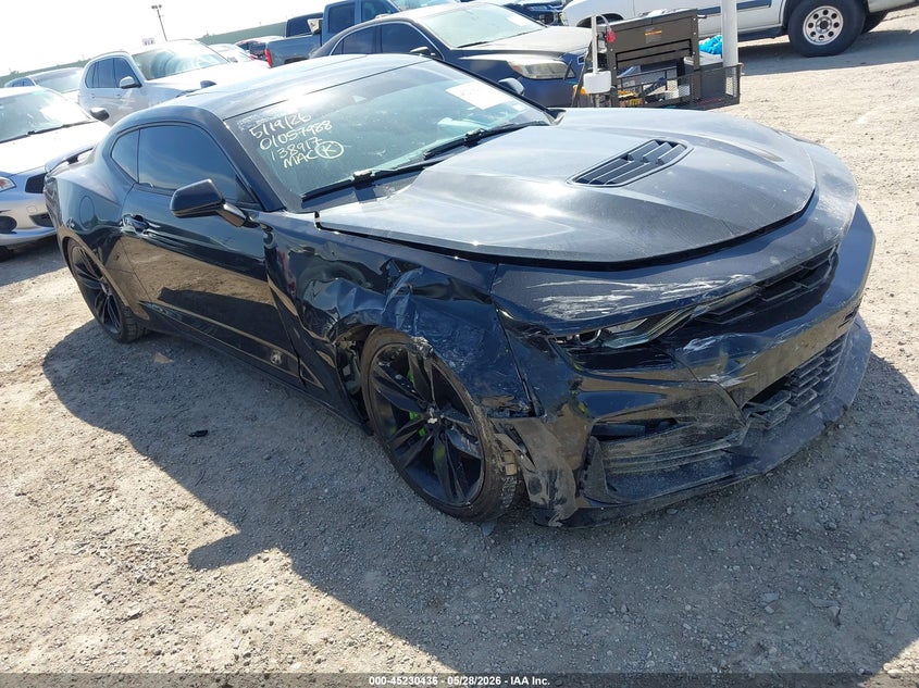 2019 Chevrolet Camaro VIN 1G1FH1R70K0138917 IAAI salvage auction — RIGHT SIDE, Salvage Title, sold $7,500 on 2026-07-29 (photo 1)