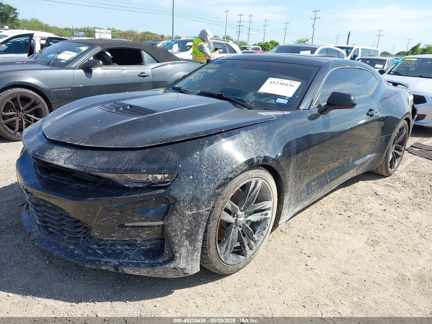 2019 Chevrolet Camaro VIN 1G1FH1R70K0138917 IAAI salvage auction — RIGHT SIDE, Salvage Title, sold $7,200 on 2026-07-27 (photo 2)