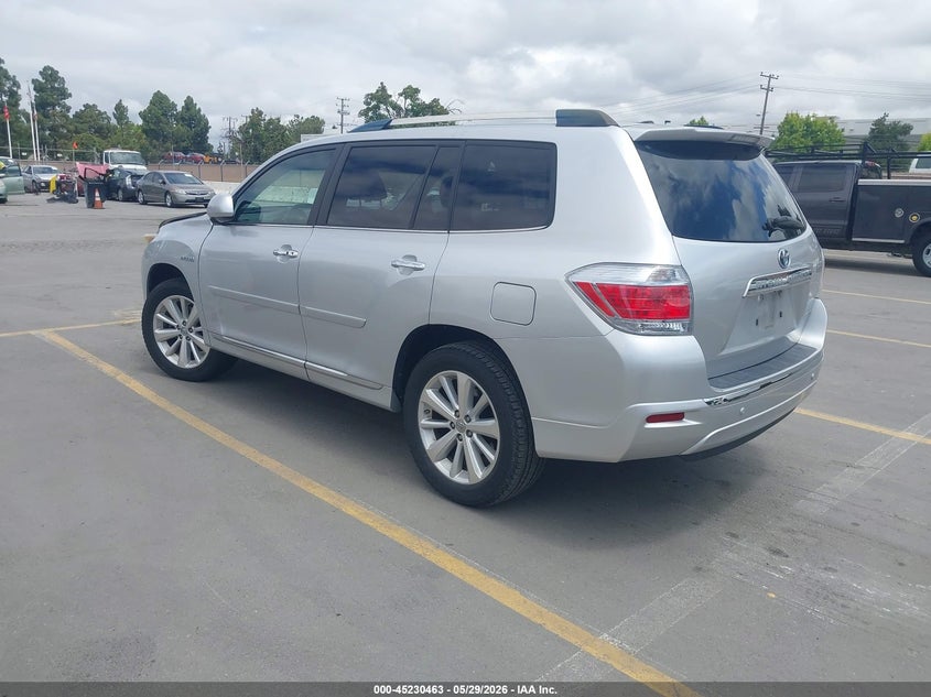 2011 Toyota Highlander VIN JTEDC3EH4B2003107 IAAI salvage auction — RIGHT FRONT, Salvage (California), sold $5,500 on 2026-07-20 (photo 3)