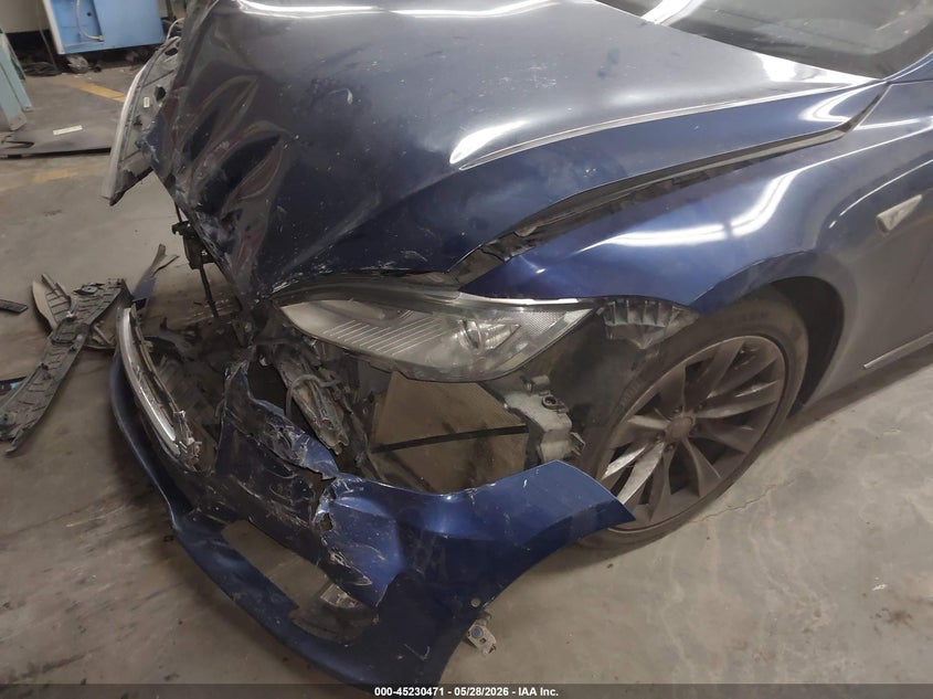 2016 Tesla Model s VIN 5YJSA1E44GF134304 IAAI salvage auction — FRONT END, Salvage (Arizona), sold $2,050 on 2026-07-28 (photo 6)