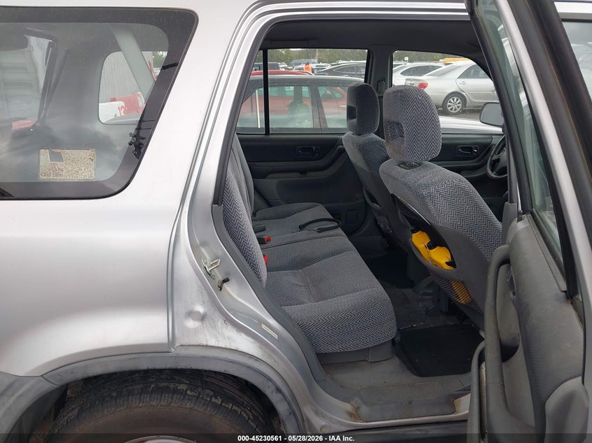1998 Honda Cr-v VIN JHLRD1842WC052667 IAAI salvage auction — NORMAL WEAR, Salvage (California), sold $1,000 on 2026-07-16 (photo 8)