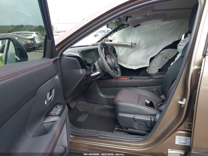 2026 Nissan Kicks VIN 3N8AP6DC3TL332145 IAAI salvage auction — RIGHT SIDE, Salvage (Alabama), sold $7,175 on 2026-07-29 (photo 5)