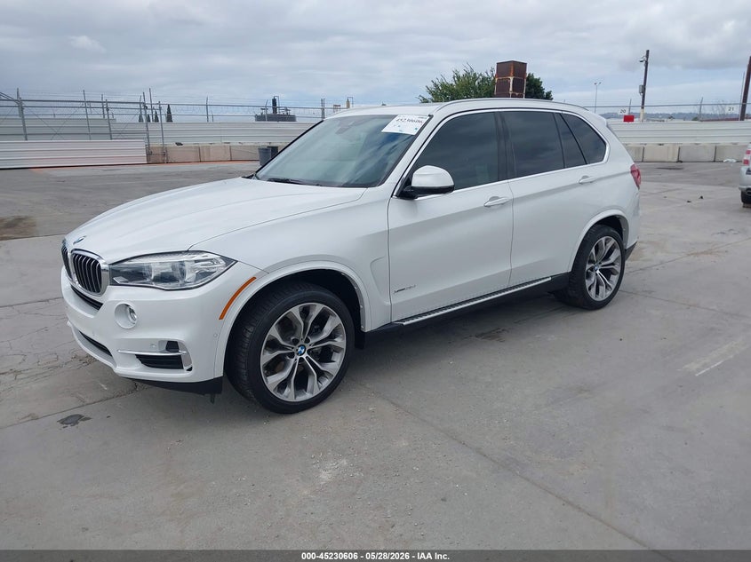 2018 BMW X5 VIN 5UXKR0C55J0X99070 IAAI salvage auction — RIGHT SIDE, Salvage Title, sold $6,900 on 2026-07-20 (photo 2)