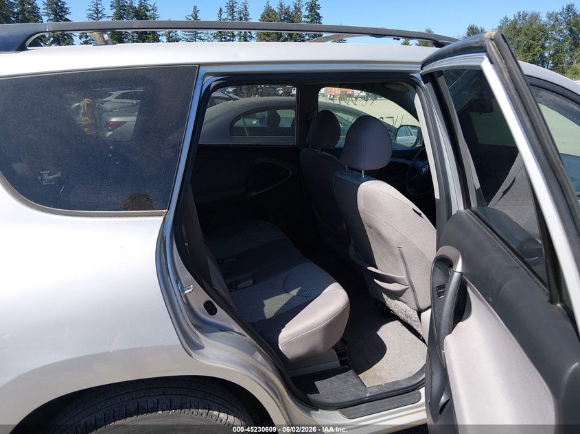 2008 Toyota Rav4 VIN JTMBK35V685052644 IAAI salvage auction — NORMAL WEAR, Affidavit In Lieu Of Title - Non-Public (Washington), sold $2,000 on 2026-07-29 (photo 8)