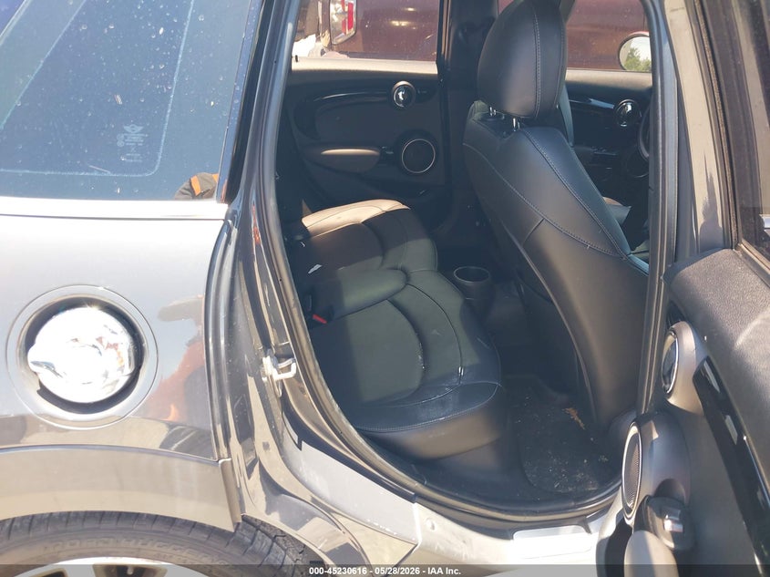 2015 Mini Hardtop VIN WMWXU3C52FT891893 IAAI salvage auction — NORMAL WEAR, Original (Texas), sold $975 on 2026-07-15 (photo 8)