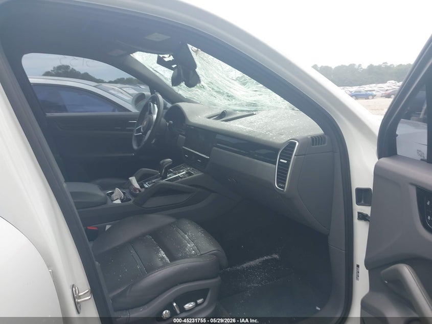 2020 Porsche Cayenne VIN WP1AA2AY2LDA05133 IAAI salvage auction — FRONT END, Salvage Title, sold $12,400 on 2026-07-28 (photo 5)