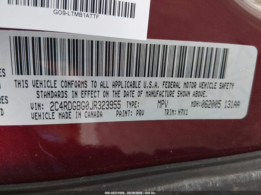 2018 Dodge Grand caravan VIN 2C4RDGBG0JR323955 IAAI salvage auction — SIDE, Sf97 (Georgia), sold $9,825 on 2026-08-13 (photo 9)