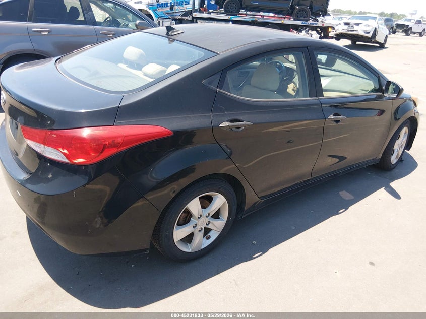 2013 Hyundai Elantra VIN KMHDH4AEXDU787108 IAAI salvage auction — NORMAL WEAR, Clear (North Carolina), sold $400 on 2026-07-15 (photo 4)