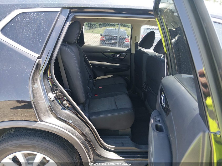 2019 Nissan Rogue VIN KNMAT2MV3KP558657 IAAI salvage auction — FRONT END, Salvage Title, sold $3,550 on 2026-07-15 (photo 8)