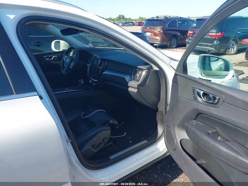 2019 Volvo Xc60 VIN LYVA22RK2KB227405 IAAI salvage auction — REAR END, Original (Texas), sold $7,200 on 2026-07-22 (photo 5)