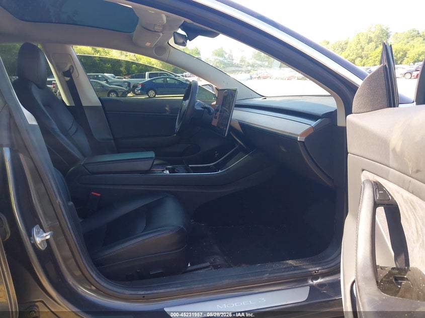 2018 Tesla Model 3 VIN 5YJ3E1EA1JF002817 IAAI salvage auction — FRONT END, Salvage (Michigan), sold $5,400 on 2026-07-12 (photo 5)