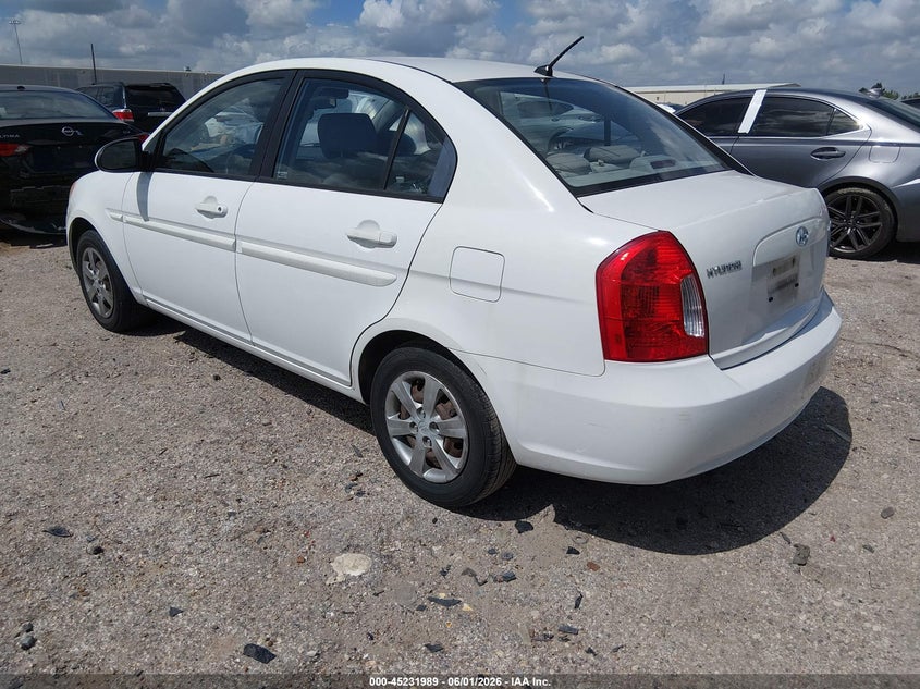2009 Hyundai Accent VIN KMHCN46CX9U387357 IAAI salvage auction — SIDE, Original (Texas), sold $725 on 2026-07-29 (photo 3)