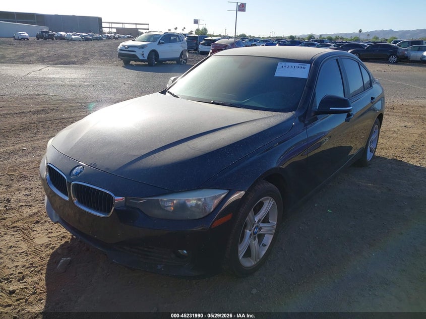 2015 BMW 3er VIN WBA3B5C52FP654362 IAAI salvage auction — NORMAL WEAR, Clear-Dealer Only (Arizona), sold $300 on 2026-07-14 (photo 2)