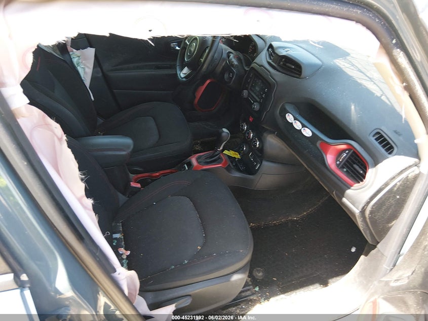 2016 Jeep Renegade VIN ZACCJBCT8GPD34227 IAAI salvage auction — ROLLOVER, Salvage Title, sold $325 on 2026-07-09 (photo 5)