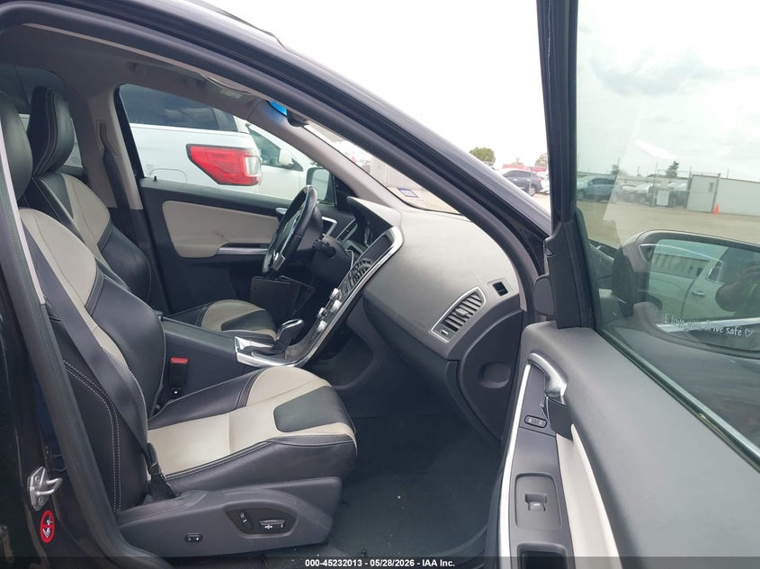 2017 Volvo Xc60 VIN YV449MRR5H2120261 IAAI salvage auction — SIDE, Salvage Title, sold $1,700 on 2026-07-20 (photo 5)