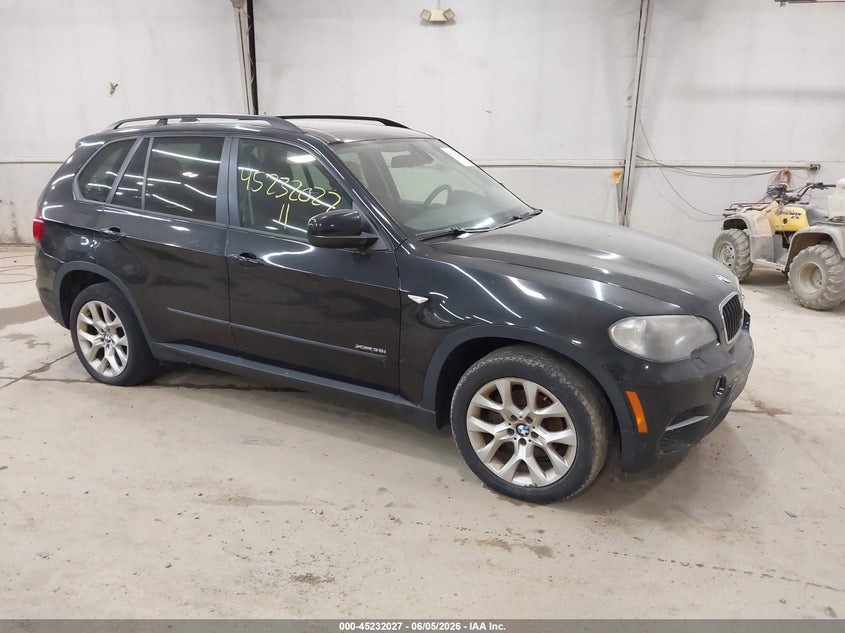 2011 BMW X5 VIN 5UXZV4C57BL739938 IAAI salvage auction — NORMAL WEAR, Clear (Pennsylvania), sold $225 on 2026-07-09 (photo 1)
