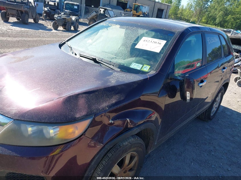 2011 Kia Sorento VIN 5XYKT3A19BG005090 IAAI salvage auction — ROLLOVER, Mv-907A (New York), sold $925 on 2026-07-09 (photo 6)