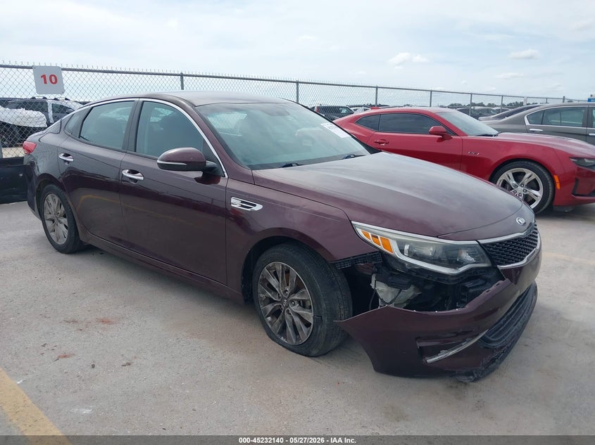 2017 Kia Optima VIN 5XXGT4L37HG122156 IAAI salvage auction — RIGHT FRONT, Original (Texas), sold $2,150 on 2026-07-30 (photo 1)