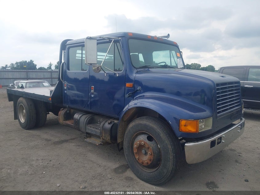 1990 International 4000 series VIN 1HTSDTVP1LH215965 IAAI salvage auction — Burn Engine, Clear (Arkansas), sold $775 on 2026-07-31 (photo 1)