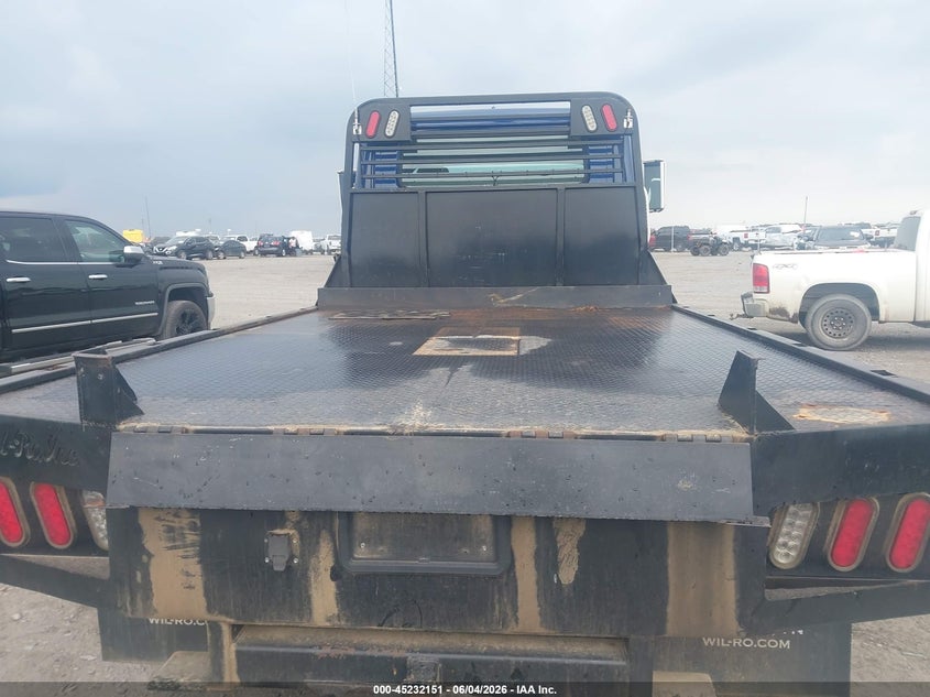 1990 International 4000 series VIN 1HTSDTVP1LH215965 IAAI salvage auction — Burn Engine, Clear (Arkansas), sold $775 on 2026-07-31 (photo 8)
