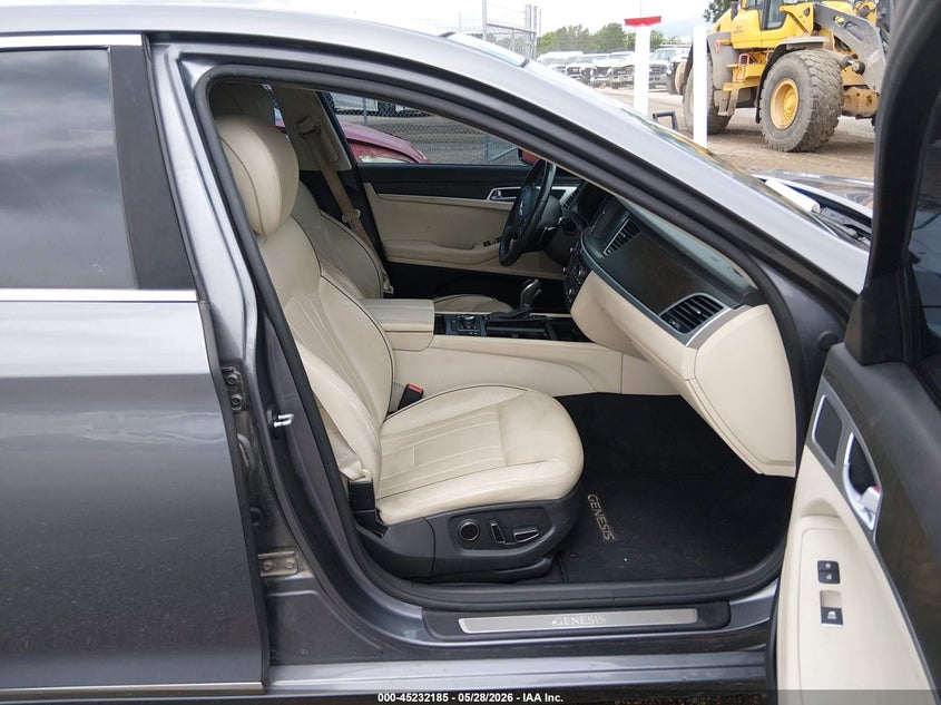 2016 Hyundai Genesis VIN KMHGN4JE6GU122362 IAAI salvage auction — WATER/FLOOD, Salvage (Louisiana), sold $2,900 on 2026-07-08 (photo 5)