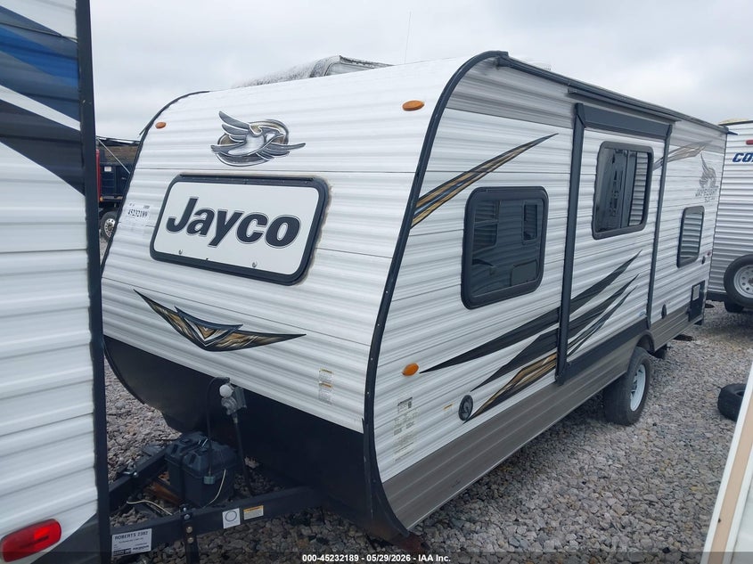 2020 Jayc 184bs VIN 1UJB10AJ8L17B0139 IAAI salvage auction — HAIL, Clear (Oklahoma), sold $2,850 on 2026-09-08 (photo 2)