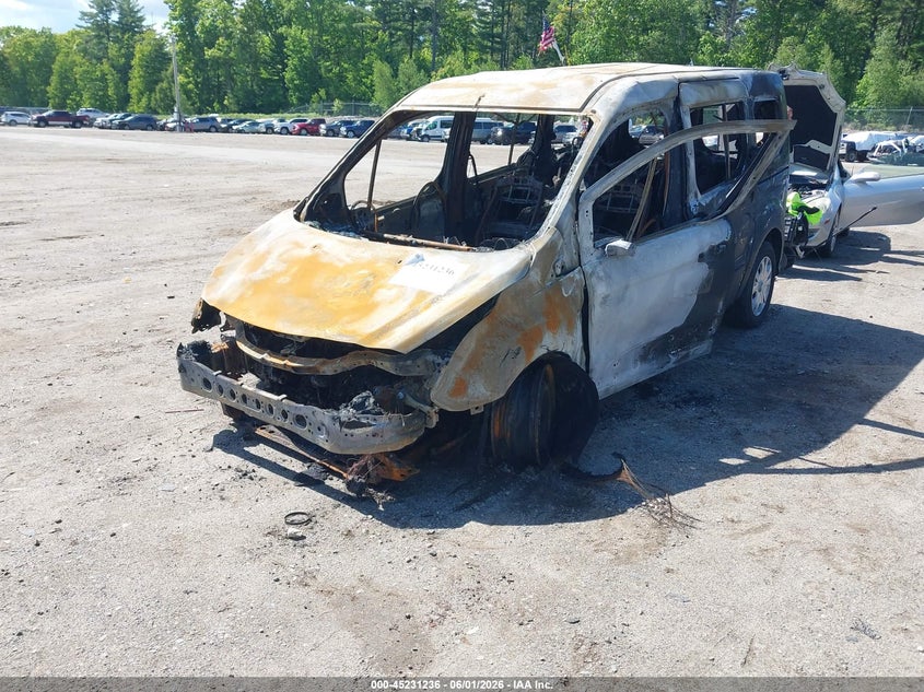 2019 Ford Transit VIN NM0GS9E28K1425774 IAAI salvage auction — INTERIOR BURN, Salvage (Massachusetts), sold $400 on 2026-07-17 (photo 2)