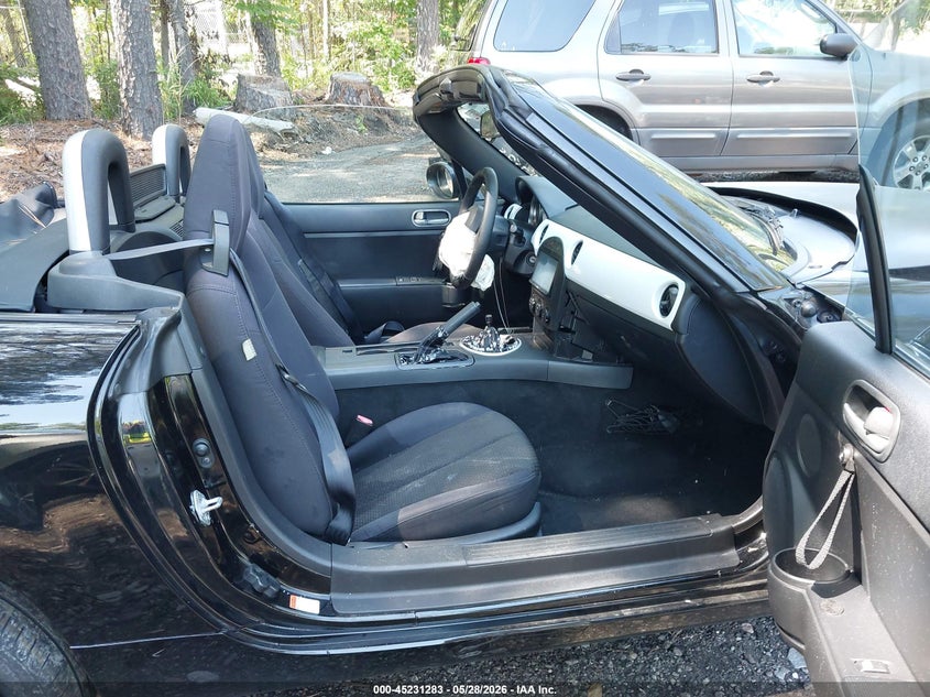 2008 Mazda Mx-5 VIN JM1NC25F680150499 IAAI salvage auction — FRONT END, Clear (Virginia), sold $550 on 2026-07-07 (photo 5)
