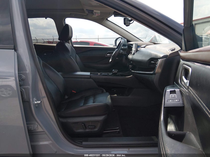 2021 Nissan Rogue VIN 5N1AT3CA6MC828832 IAAI salvage auction — HAIL, Salvage (Kansas), sold $11,050 on 2026-07-31 (photo 5)