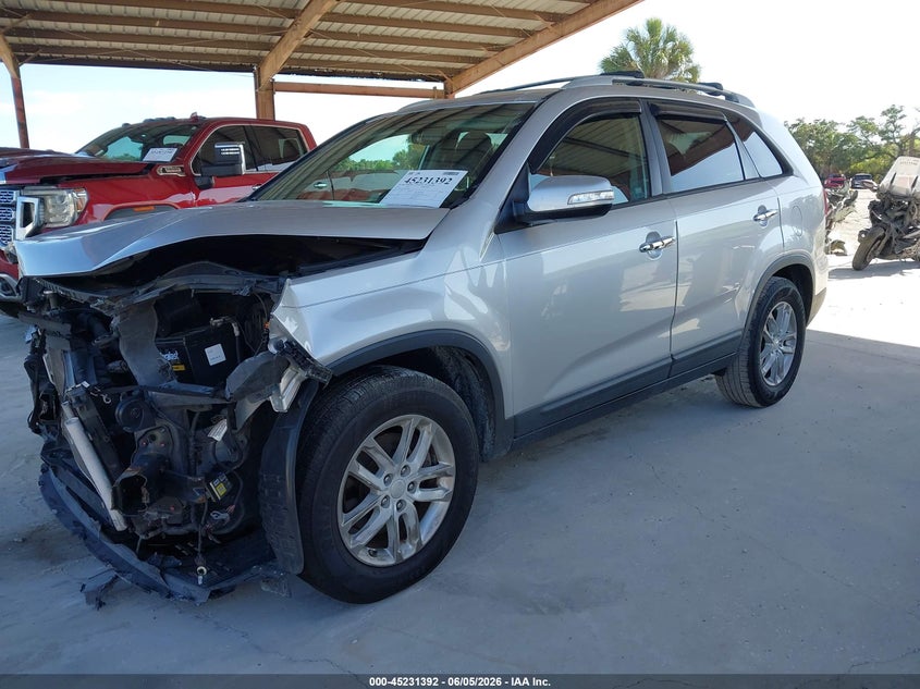 2015 Kia Sorento VIN 5XYKT4A70FG558503 IAAI salvage auction — FRONT END, Salvage Title, sold $2,000 on 2026-07-07 (photo 2)