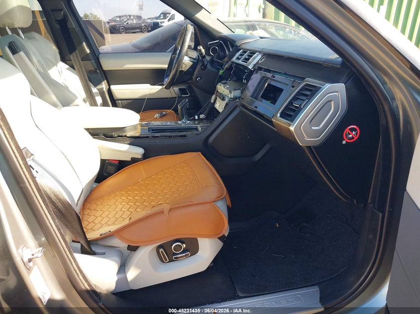 2016 Land rover Range rover sport VIN SALWR2PF2GA652377 IAAI salvage auction — SIDE, Salvage Title, sold $3,050 on 2026-07-07 (photo 5)