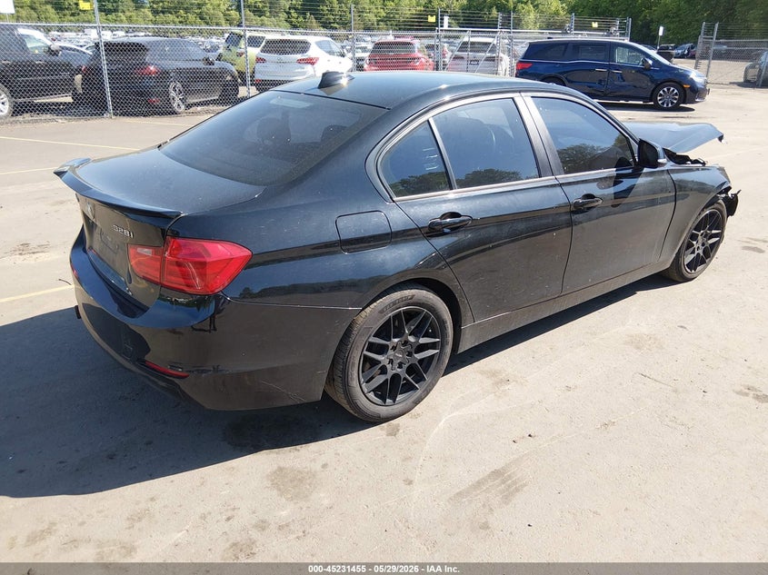 2013 BMW 3er VIN WBA3B5C57DF138646 IAAI salvage auction — RIGHT FRONT, Salvage Title, sold $650 on 2026-07-16 (photo 4)