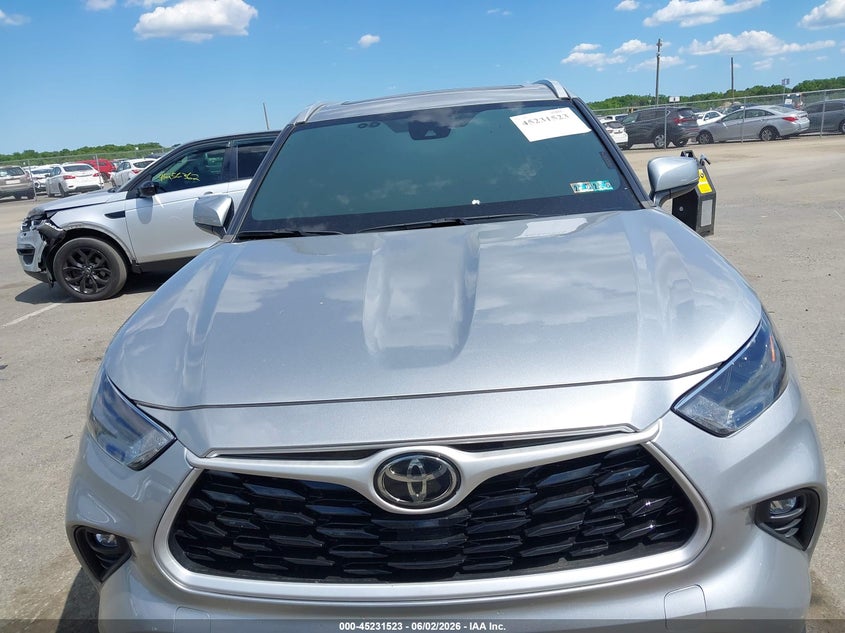 2023 Toyota Highlander VIN 5TDKDRAH2PS523436 IAAI salvage auction — INTERIOR BURN, Salvage Title, sold $12,950 on 2026-07-06 (photo 6)