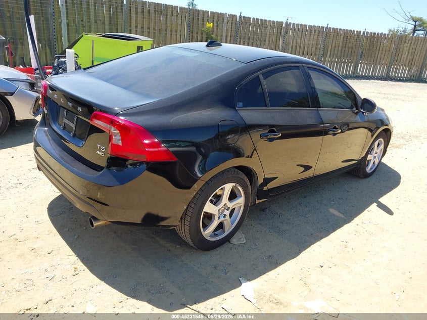 2013 Volvo S60 VIN YV1612FH3D2188663 IAAI salvage auction — NORMAL WEAR, Clear (Virginia), sold $550 on 2026-07-13 (photo 4)