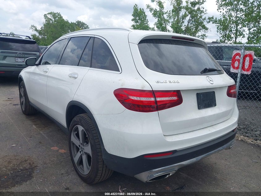 2019 Mercedes-benz Glc VIN WDC0G4KB1KV167663 IAAI salvage auction — HAIL, Salvage Title, sold $10,500 on 2026-07-14 (photo 3)