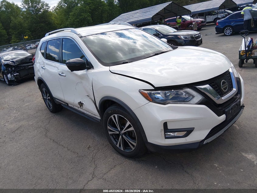 2017 Nissan Rogue VIN JN8AT2MVXHW273957 IAAI salvage auction — RIGHT SIDE, Salvage (Connecticut), sold $625 on 2026-07-14 (photo 1)