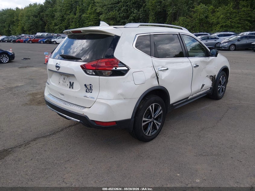 2017 Nissan Rogue VIN JN8AT2MVXHW273957 IAAI salvage auction — RIGHT SIDE, Salvage (Connecticut), sold $625 on 2026-07-14 (photo 4)