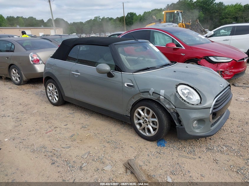 2016 Mini Convertible VIN WMWWG5C50G3C19124 IAAI salvage auction — FRONT END, Salvage Title, sold $2,850 on 2026-07-10 (photo 1)