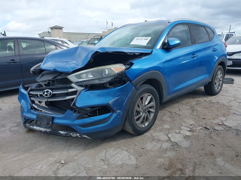2017 Hyundai Tucson VIN KM8J33A42HU424777 IAAI salvage auction — FRONT END, Salvage (Texas), sold $1,300 on 2026-07-29 (photo 2)