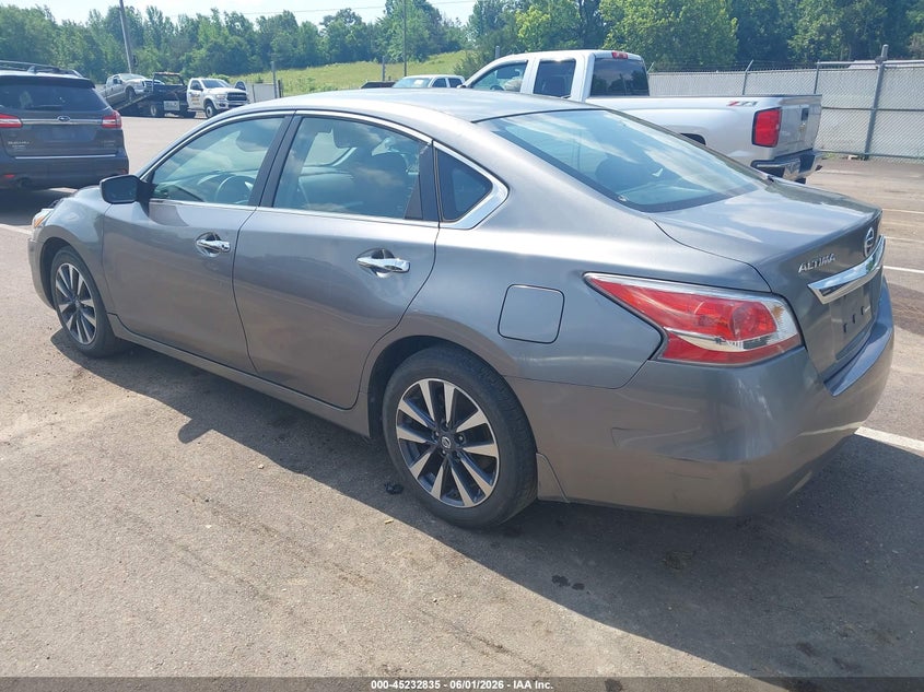 2014 Nissan Altima VIN 1N4AL3AP3EN357598 IAAI salvage auction — RIGHT FRONT, Salvage Title, sold $450 on 2026-07-29 (photo 3)