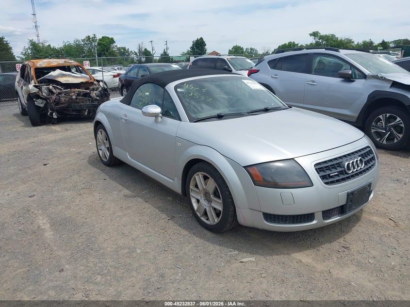 2004 Audi Tt VIN TRUUT28N641003396 IAAI salvage auction — REAR END, Clear (Virginia), sold $825 on 2026-07-07 (photo 1)