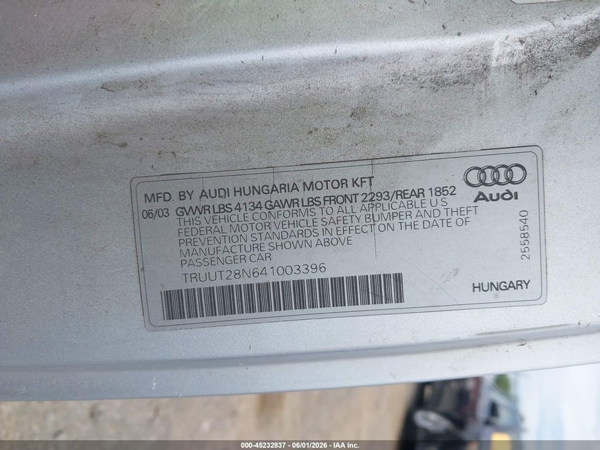 2004 Audi Tt VIN TRUUT28N641003396 IAAI salvage auction — REAR END, Clear (Virginia), sold $825 on 2026-07-07 (photo 9)