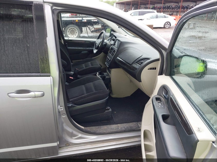 2018 Dodge Grand caravan VIN 2C4RDGBG3JR254873 IAAI salvage auction — NORMAL WEAR, Sf97 (Ohio), sold $18,200 on 2026-07-15 (photo 5)