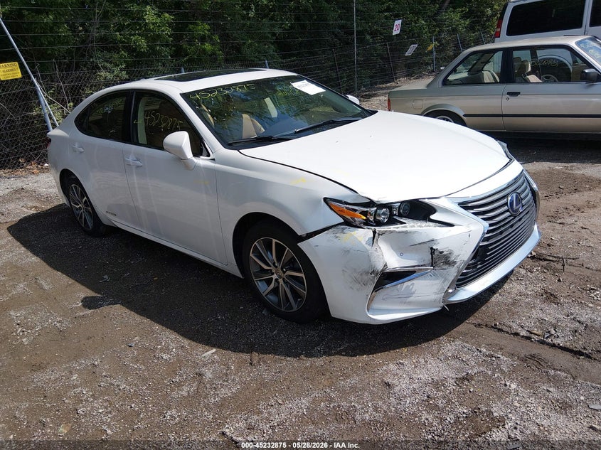 2017 Lexus ES VIN JTHBW1GGXH2145481 IAAI salvage auction — RIGHT FRONT, Clear (Indiana), sold $10,950 on 2026-07-15 (photo 1)